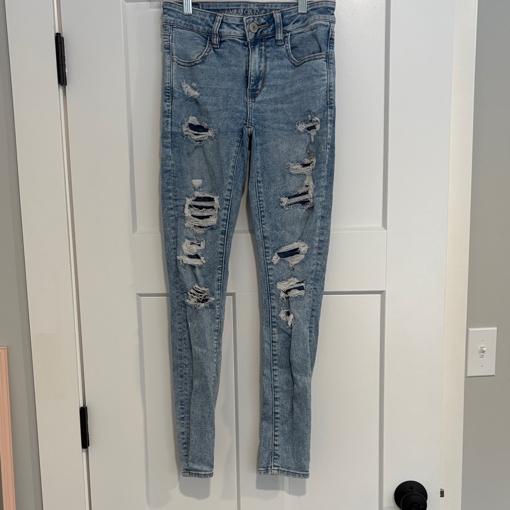 American Eagle Outfitters Blue Ripped jegging